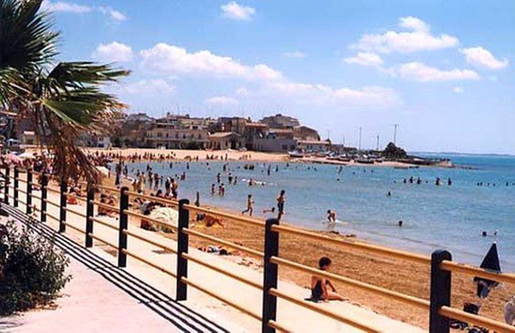 B&B Alloggi Buonasera Pozzallo Εξωτερικό φωτογραφία